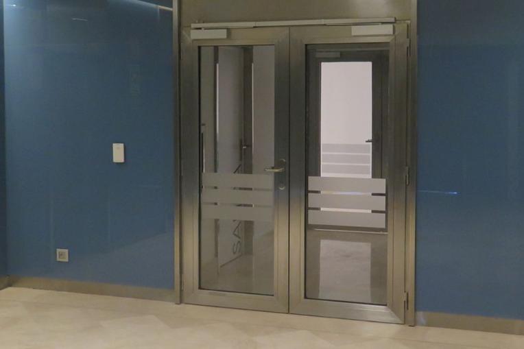 Puerta-dos-hojas-vidriadas-Banner