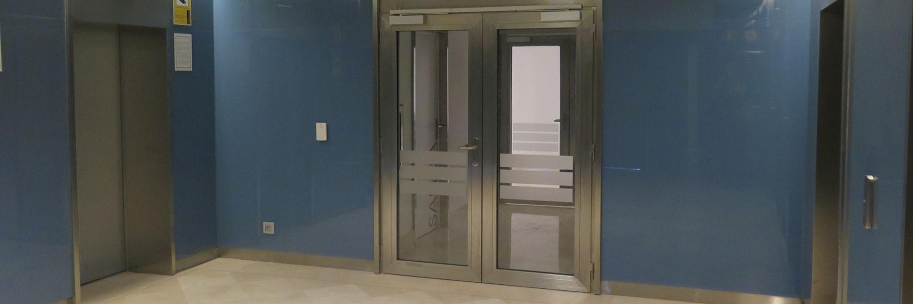 Puerta-dos-hojas-vidriadas-Banner